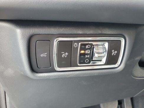 New 2026 Lincoln Aviator AWD image 13