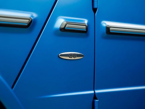 Used 2025 Mercedes-Benz G 580 w/ EQ Technology image 29