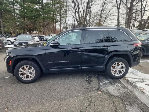 Used 2022 Jeep Grand Cherokee Limited image 5