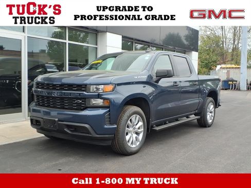 Certified 2021 Chevrolet Silverado 1500 Custom AWD/4WD image 1