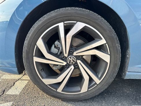 Used 2025 Volkswagen Jetta SEL image 10