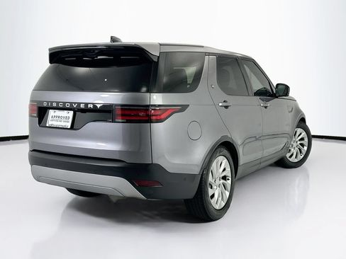 Certified 2025 Land Rover Discovery S AWD/4WD image 5