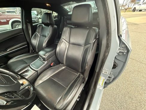 Used 2021 Dodge Charger SXT w/ Leather Interior Group image 14