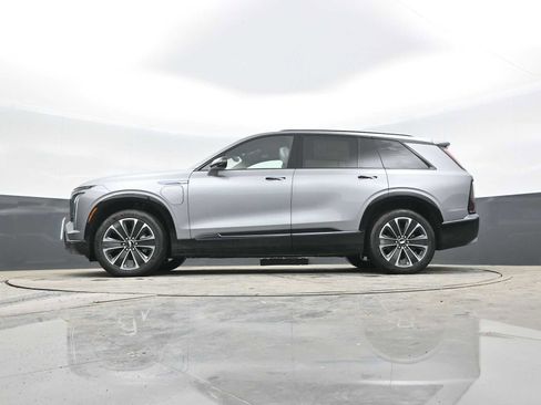 New 2026 Cadillac Vistiq Sport image 38