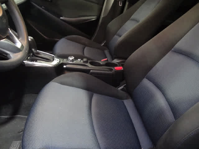 Used 2017 Toyota Yaris iA FWD image 7