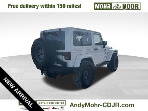 Used 2012 Jeep Wrangler Sahara image 7