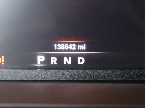 Used 2018 RAM 1500 Laramie w/ Convenience Group image 11