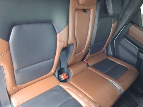 Used 2024 Ford Bronco Outer Banks AWD/4WD image 42