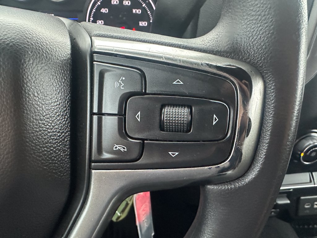 Used 2021 Chevrolet Silverado 1500 Custom w/ Custom Max Trailering Package AWD/4WD image 20