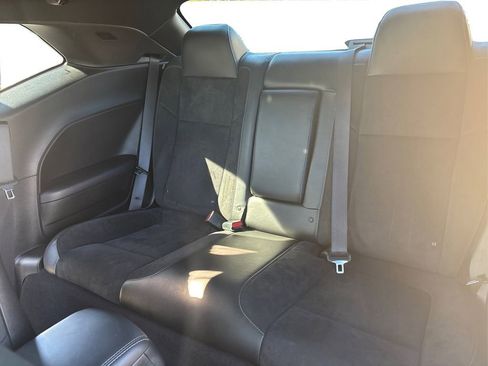 Used 2019 Dodge Challenger R/T Scat Pack w/ Shaker Package image 23