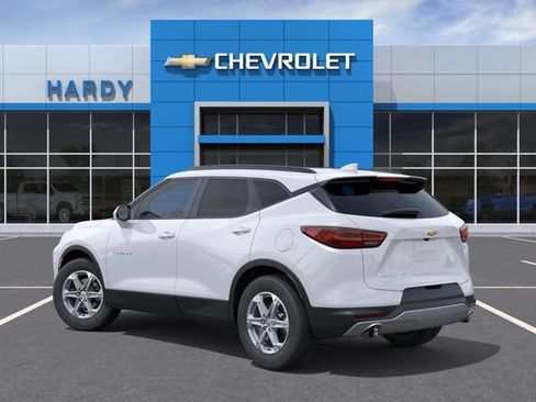 New 2026 Chevrolet Blazer LT w/ Convenience Package AWD/4WD image 3