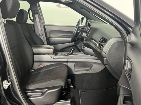 Used 2024 Dodge Durango GT image 32