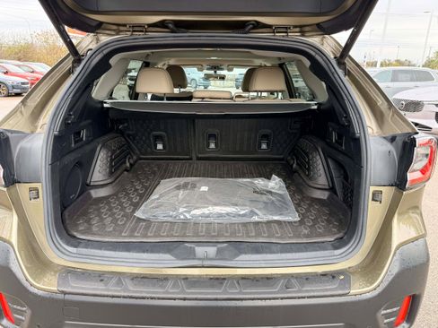 Used 2022 Subaru Outback Limited XT w/ Popular Package #2 image 18