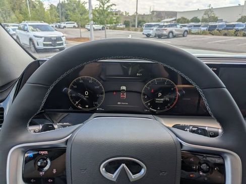 New 2026 INFINITI QX80 Luxe w/ Cargo Package RWD image 31
