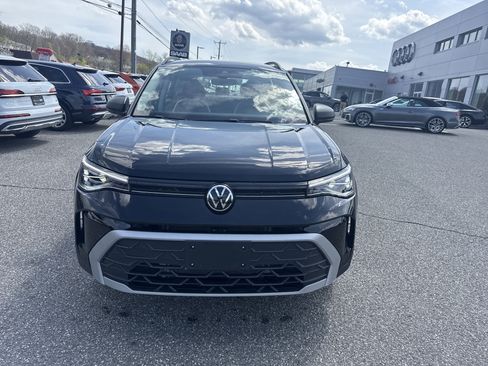 Certified 2025 Volkswagen Taos S AWD/4WD image 2