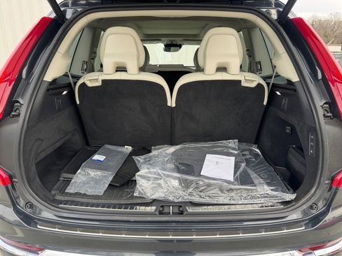 Certified 2022 Volvo XC90 T8 Inscription w/ Advanced Package image 15