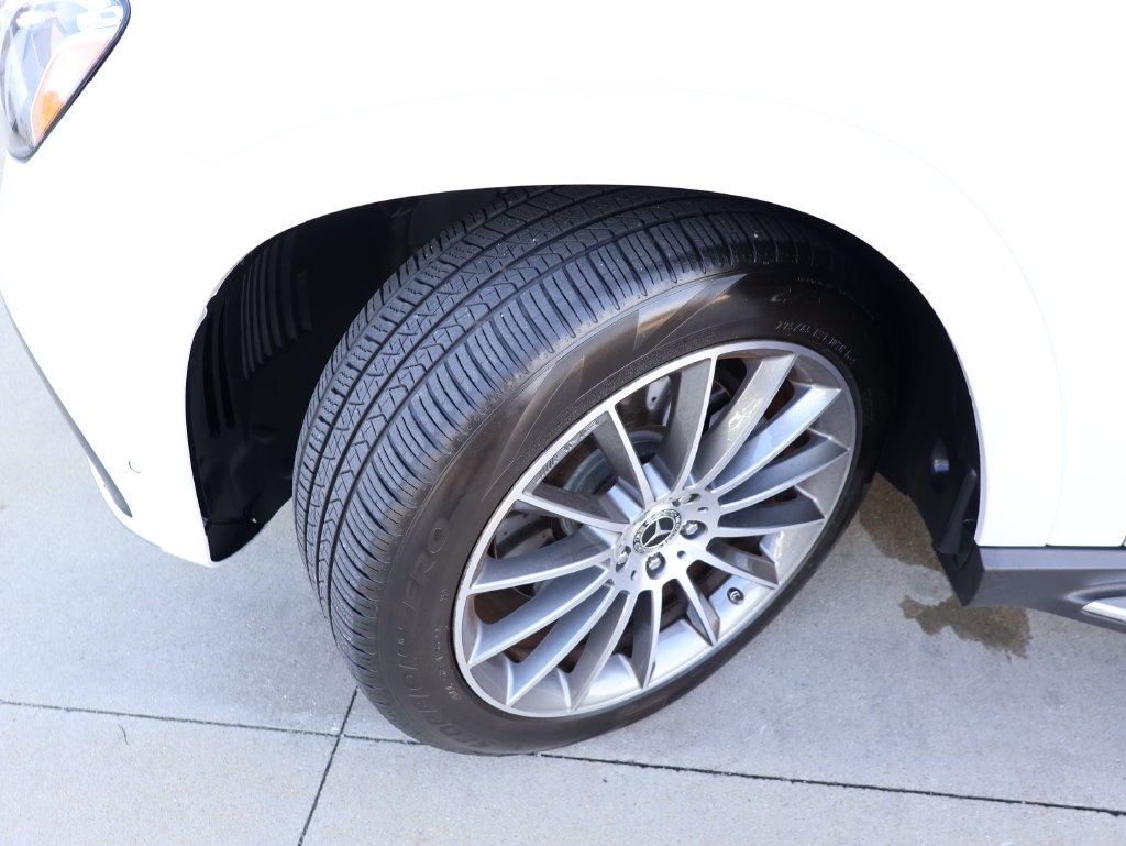Used 2024 Mercedes-Benz GLE 450 4MATIC image 42
