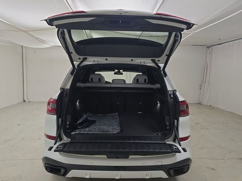 Certified 2023 BMW X5 xDrive40i w/ M Sport Package image 29