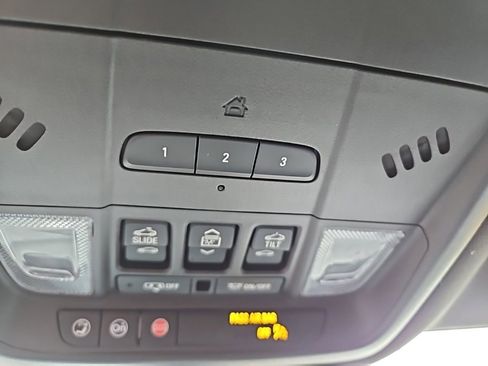 Used 2023 Buick Enclave Premium w/ Experience Buick Package image 18