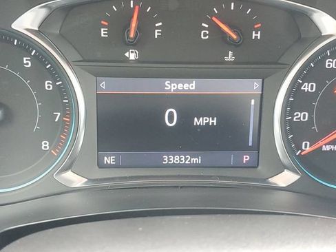 Certified 2023 Chevrolet Traverse LT FWD image 22