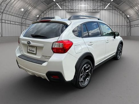 Used 2016 Subaru Crosstrek 2.0i Limited image 5