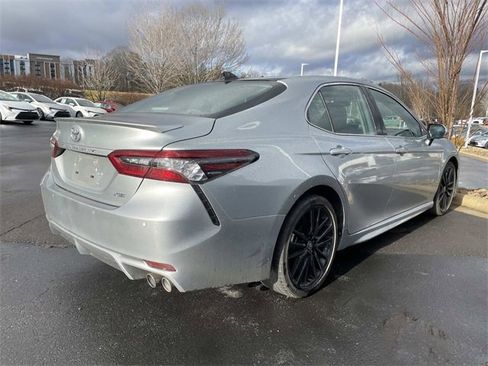 Used 2024 Toyota Camry XSE image 4
