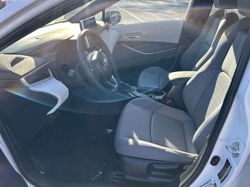 Certified 2025 Toyota Corolla FX image 17