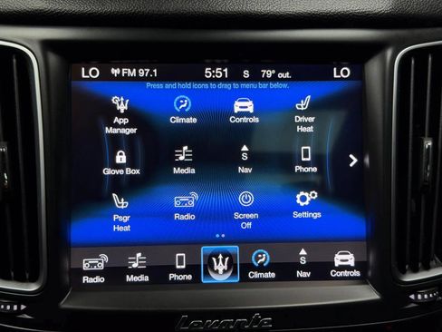 Used 2018 Maserati Levante AWD/4WD image 33