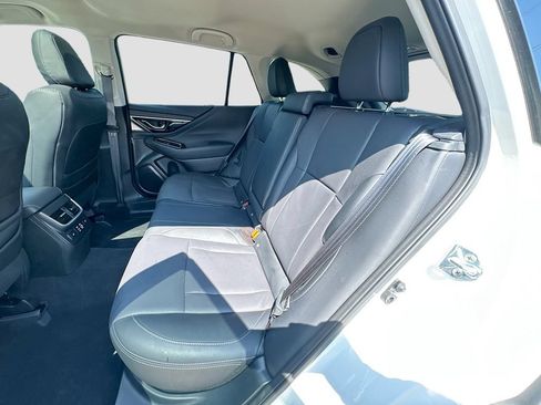 Certified 2025 Subaru Outback Limited AWD/4WD image 33