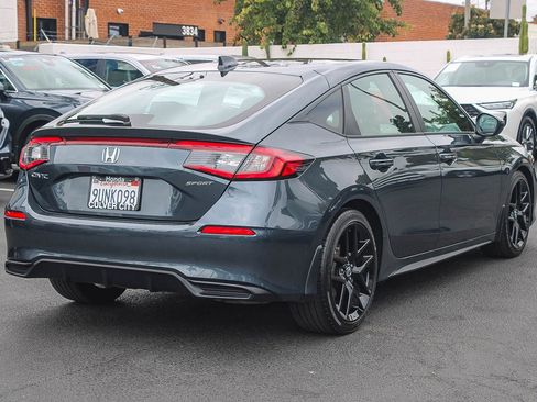 Used 2025 Honda Civic Sport image 9