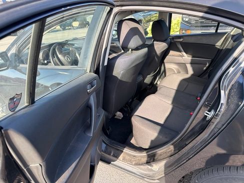 Used 2012 MAZDA MAZDA3 i Sport FWD image 9