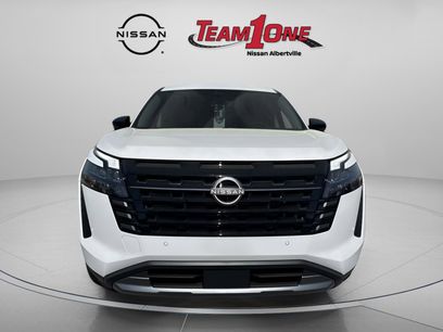 New 2026 Nissan Pathfinder SL