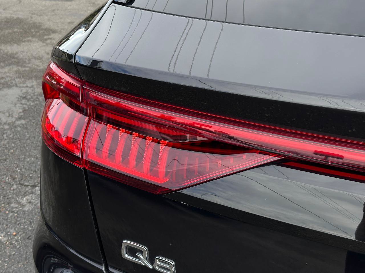 Used 2019 Audi Q8 Prestige w/ Luxury Package AWD/4WD image 42