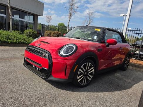 Used 2023 MINI Cooper S image 5
