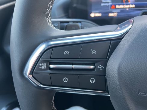 New 2026 Chevrolet Traverse High Country image 15