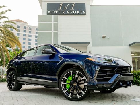 Used 2020 Lamborghini Urus image 1