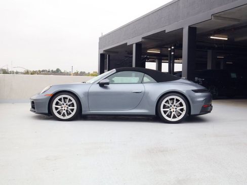 Certified 2025 Porsche 911 Carrera RWD image 2