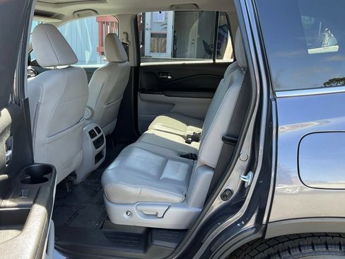 Used 2021 Honda Pilot EX-L image 7