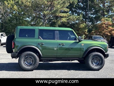 New 2025 Ford Bronco Badlands w/ Sasquatch Package image 8