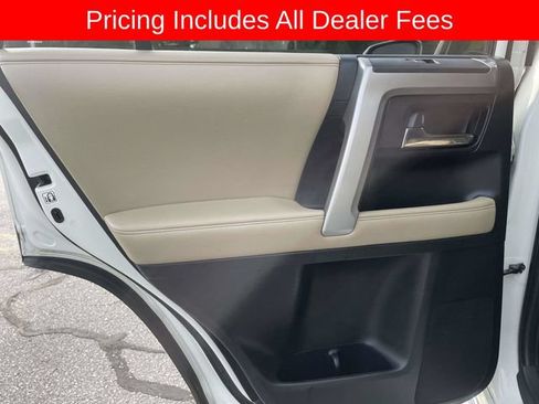 Used 2018 Toyota 4Runner Limited AWD/4WD image 15