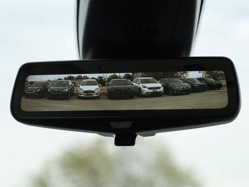 Used 2021 Buick Enclave Essence w/ Sound and Sites Package image 24