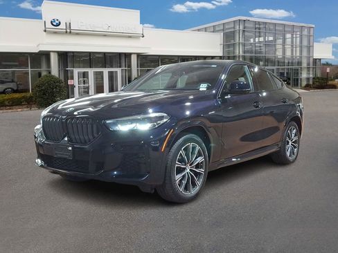 Used 2023 BMW X6 xDrive40i w/ M Sport Package image 1