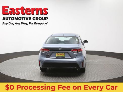 Used 2023 Toyota Corolla LE FWD image 37