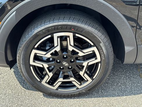 New 2025 Hyundai Santa Cruz Limited image 11