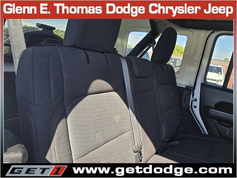Certified 2022 Jeep Wrangler Unlimited Sport AWD/4WD image 27