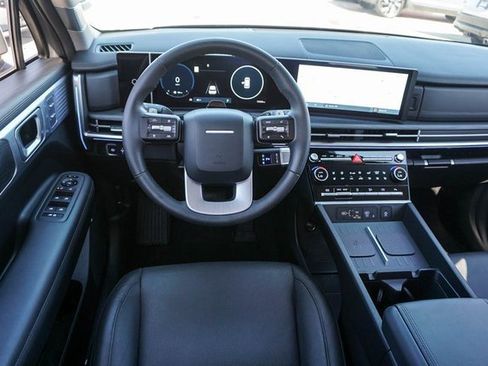 Used 2025 Hyundai Santa Fe Limited image 16