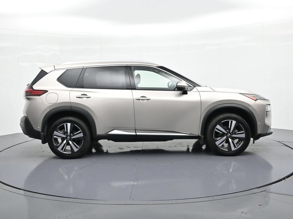 Used 2023 Nissan Rogue SL w/ SL Premium Package AWD/4WD image 5