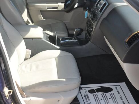 Used 2005 Chrysler 300 Touring w/ Sound Group RWD image 14