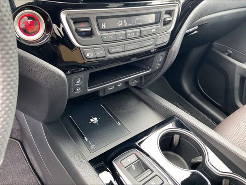 Certified 2026 Honda Ridgeline Black Edition image 26