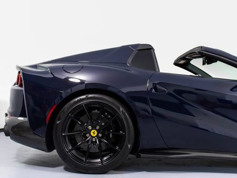 Certified 2023 Ferrari 812 GTS RWD image 17
